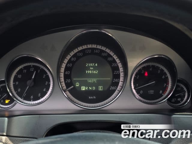 Mercedes-Benz E-класс W212 E350 кабриолет, 2011 15