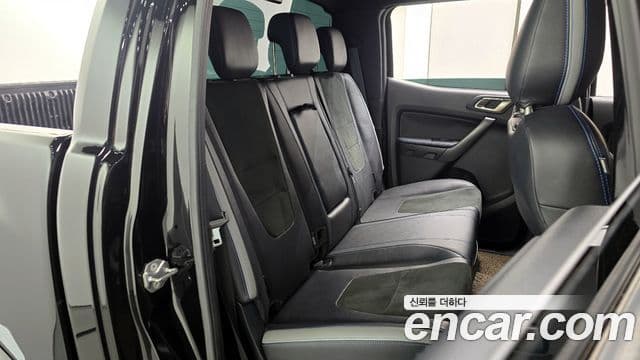 Ford 레인저 3세대 Raptor, 2022 13