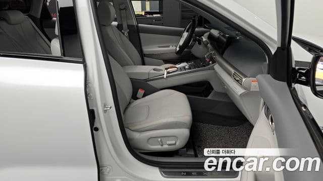 Hyundai NEXO Premium, 2020 10