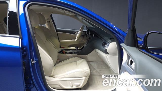 Genesis The / новый New G70, 2022 11