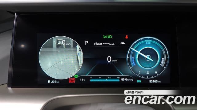 Hyundai NEXO Premium, 2024 8