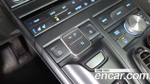 Hyundai NEXO Premium, 2024 9