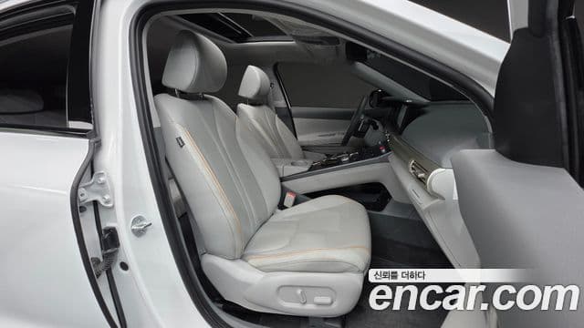 Hyundai NEXO Premium, 2024 10