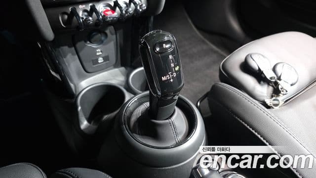 Mini Cooper 3세대, 2023 9