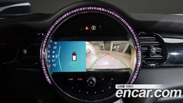 Mini Cooper 3세대, 2023 18