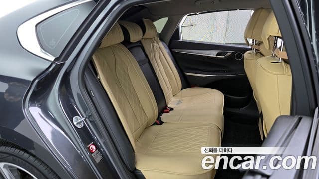Hyundai Grandeur IG Special, 2019 12