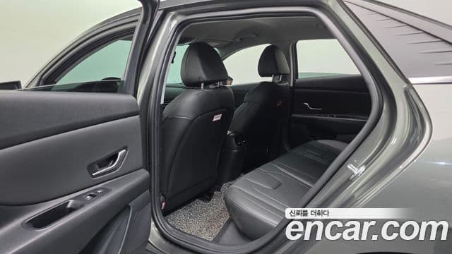 Hyundai Avante (CN7) Inspiration, 2023 17