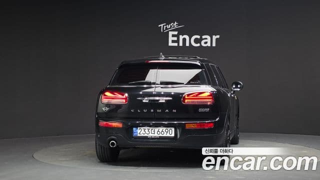 Mini Cooper 클럽맨 2세대, 2023 4