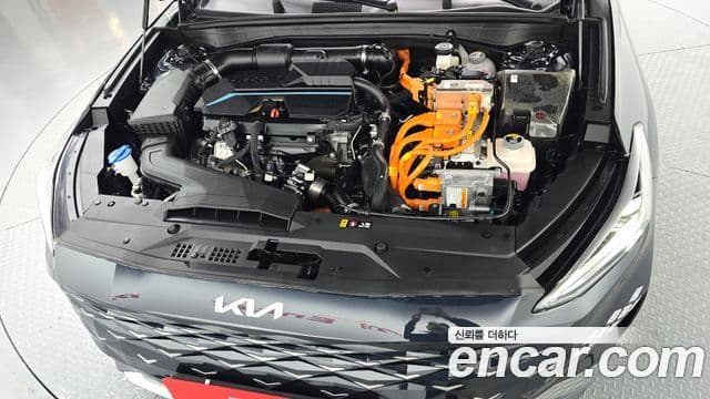 Kia K8 гибрид Signature, 2023 6