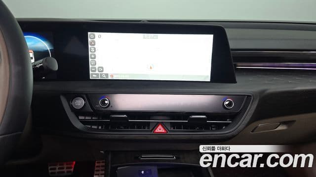 Kia K8 гибрид Signature, 2023 14