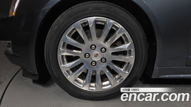 Cadillac CTS 2세대 3.0 Performance, 2011 все фото