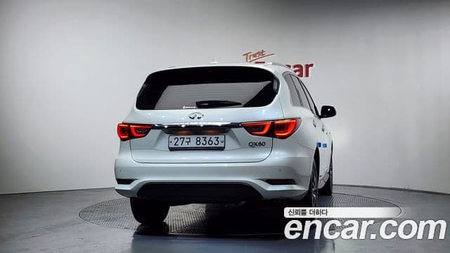 Infiniti QX60, 2018 4