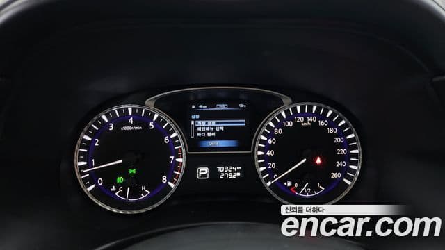 Infiniti QX60, 2018 8