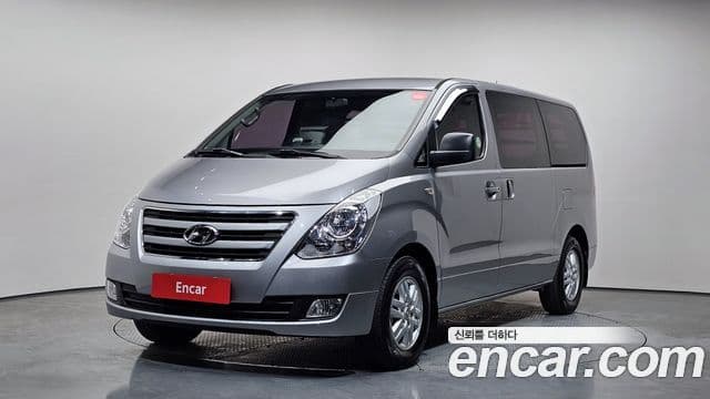 Hyundai Grand Starex Smart, 2017 1