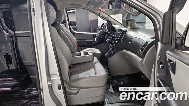Hyundai Grand Starex Smart, 2017 10