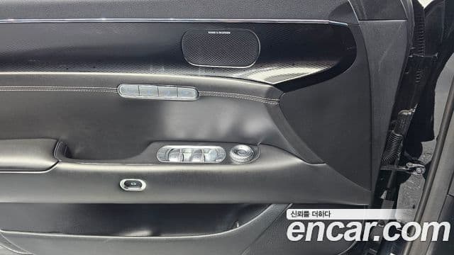 Genesis G90 (RS4) бензин 3.5 турбо AWD, 2022 13