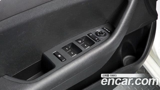 Hyundai LF Sonata LPI Smart, 2015 18