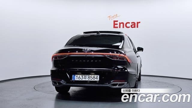 Hyundai The / новый New Grandeur IG гибрид Calligraphy, 2020 4