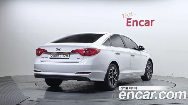 Hyundai LF Sonata Style, 2017 2