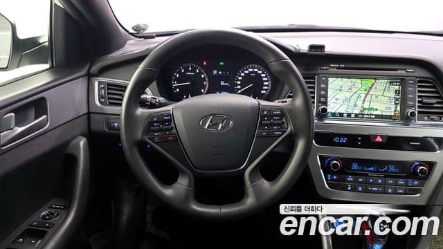 Hyundai LF Sonata Style, 2017 13