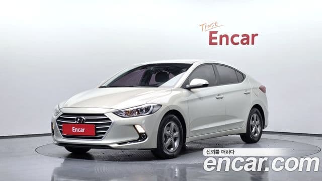 Hyundai Avante AD 1.6 e-VGT Smart, 2017 1