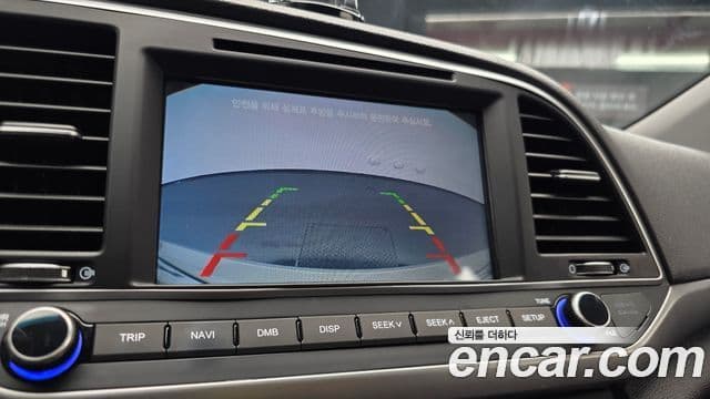 Hyundai Avante AD 1.6 e-VGT Smart, 2017 15