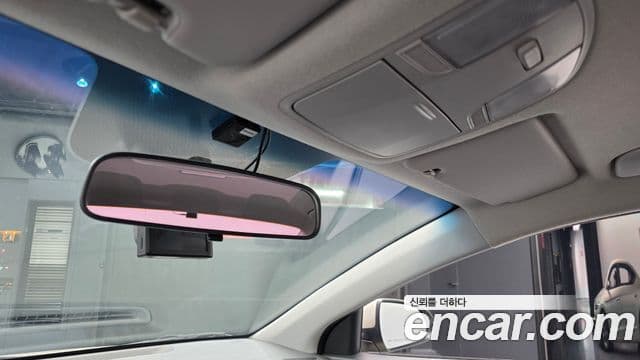 Hyundai Avante AD 1.6 e-VGT Smart, 2017 19