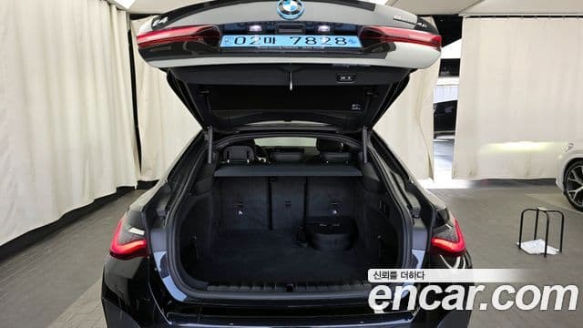 BMW i4 eDrive40 M Sport Pro, 2023 20