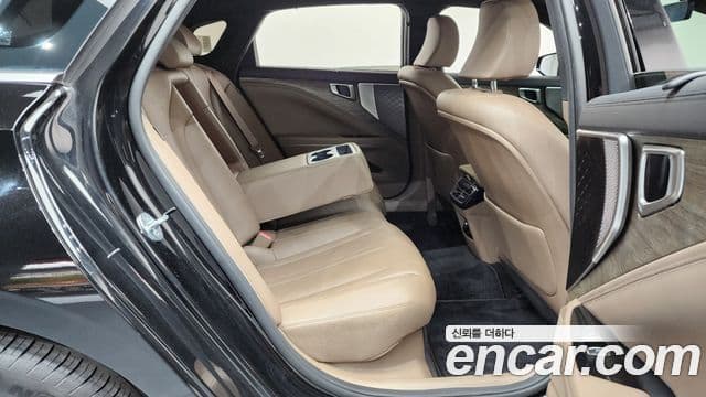 Kia K8 гибрид Noblesse, 2022 12