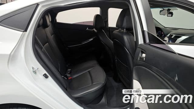 Hyundai Accent(новый кузов / новое поколение) дизель 1.6 VGT Smart, 2017 12