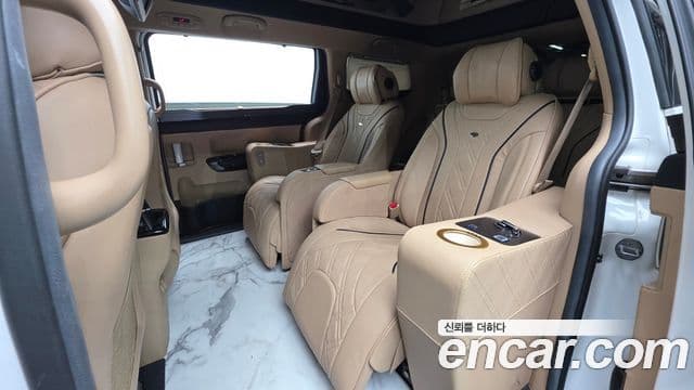 Kia The / новый New Carnival бензин 9인승 High Limousine(компания по спецнадстройкам), 2019 12