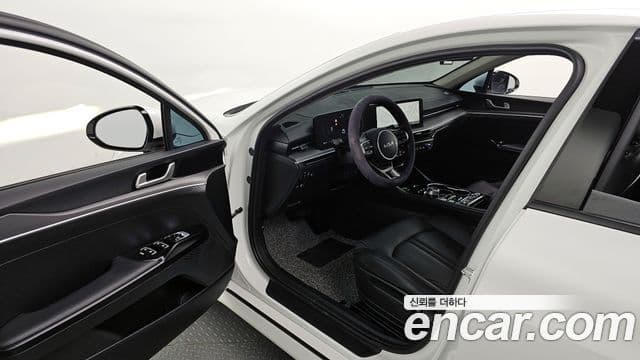 Kia The / новый New K5 гибрид 3세대 Prestige, 2024 11