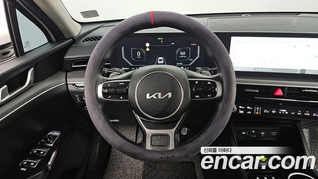 Kia The / новый New K5 гибрид 3세대 Prestige, 2024 13