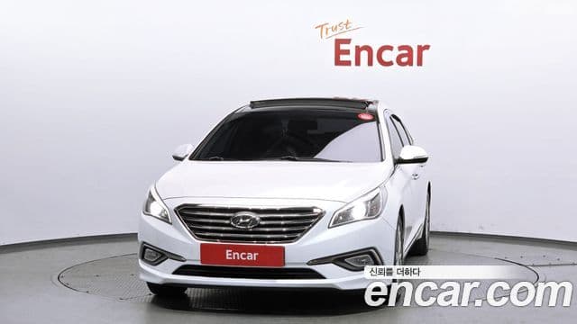 Hyundai LF Sonata 2.0 Smart, 2015 3