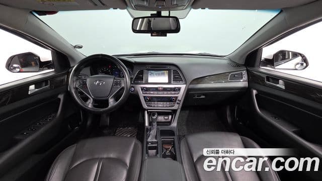 Hyundai LF Sonata 2.0 Smart, 2015 7