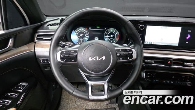 Kia K5 3세대 Noblesse, 2022 13