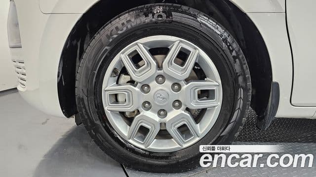 Hyundai Staria Modern, 2023 все фото