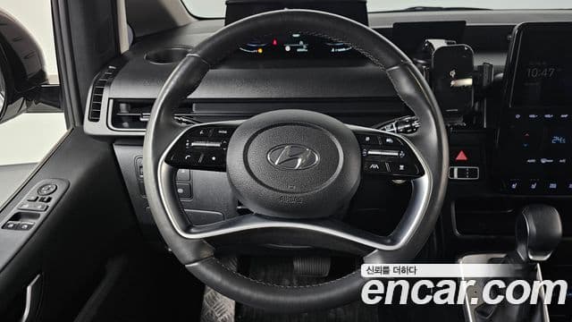 Hyundai Staria Modern, 2023 13