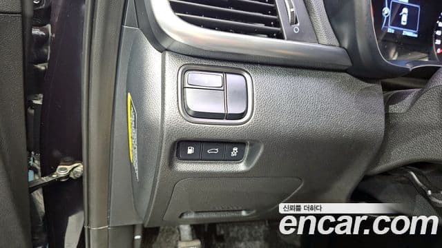 Kia K5 2세대 Noblesse, 2016 14
