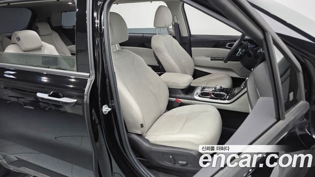 Kia Carnival 4세대 Signature, 2023 10
