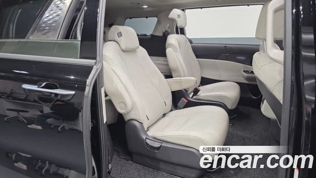 Kia Carnival 4세대 Signature, 2023 12