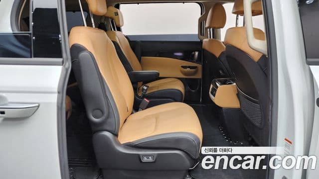Kia Carnival 4세대 Signature, 2022 12