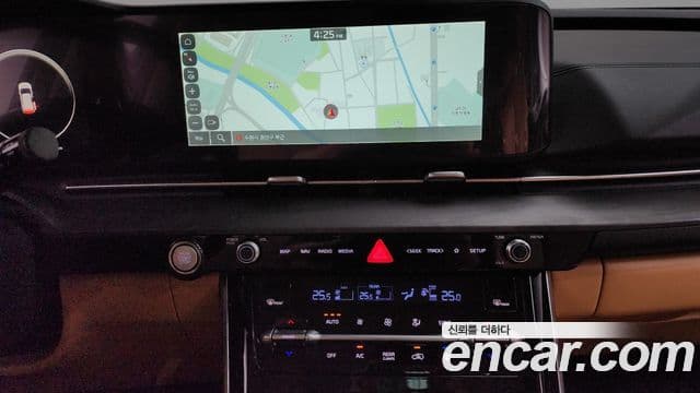 Kia Carnival 4세대 Signature, 2022 14