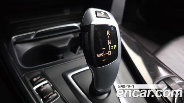 BMW 3시리즈 (F30) Luxury, 2017 9