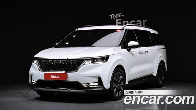 Kia Carnival 4세대 Signature, 2022 1