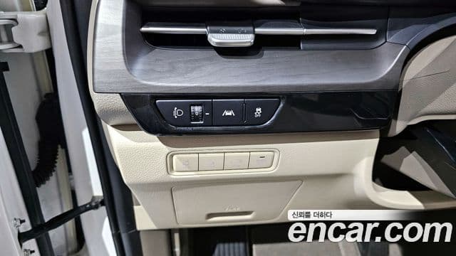 Kia Carnival 4세대 Signature, 2022 14