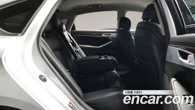 Genesis G80 Luxury, 2017 13