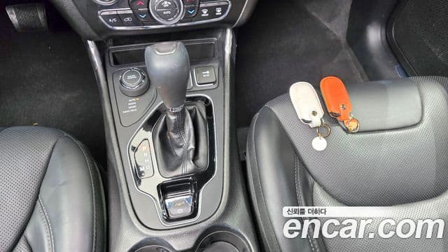 Jeep Cherokee(KL) 2.4 Limited AWD, 2021 15