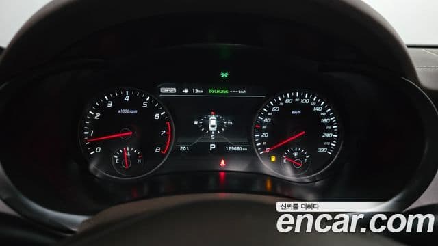 Kia 스팅어 GT, 2018 8