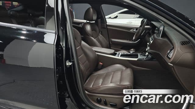 Kia 스팅어 GT, 2018 10